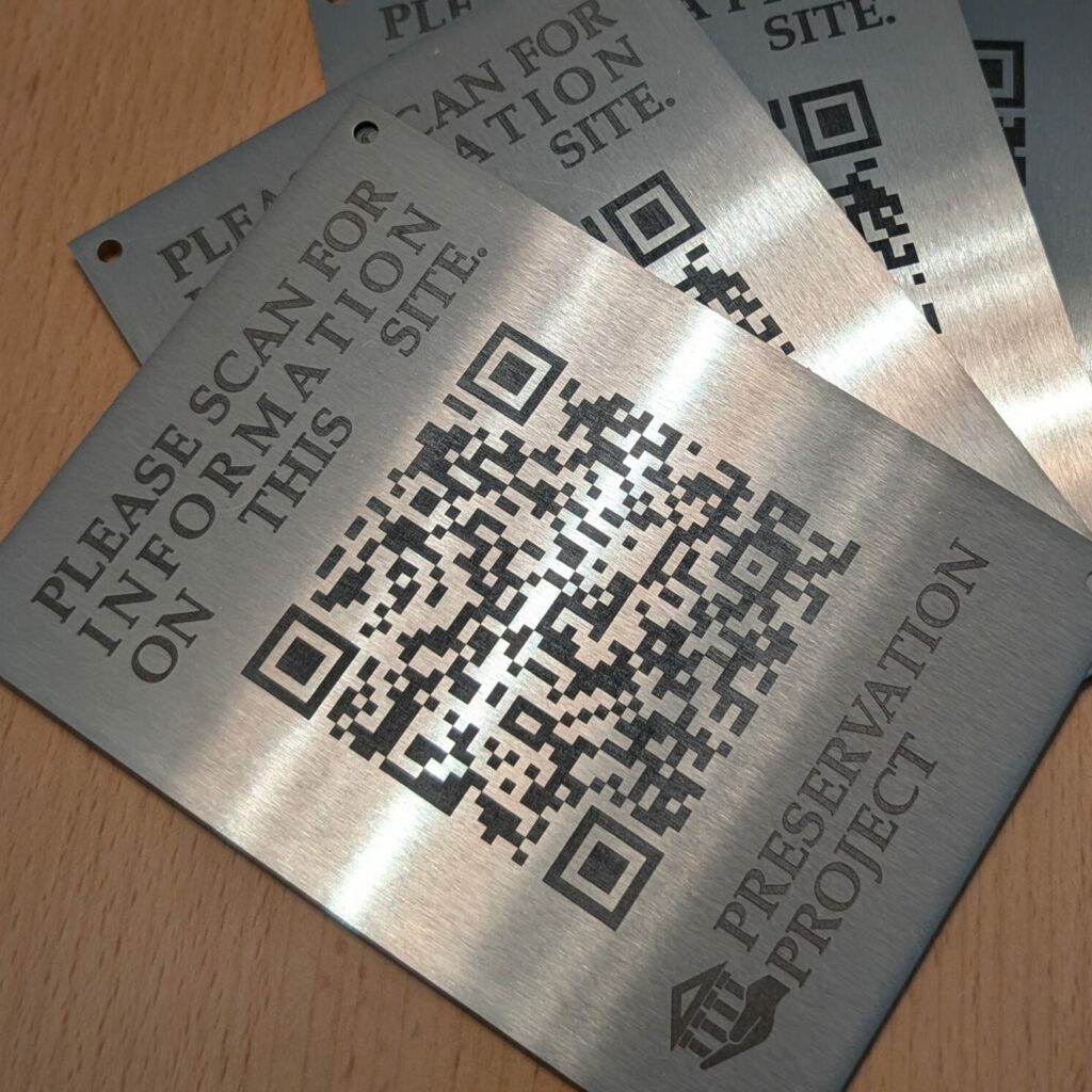QRcode plates made of stainless steel to give visitors of archaeological sites further informations